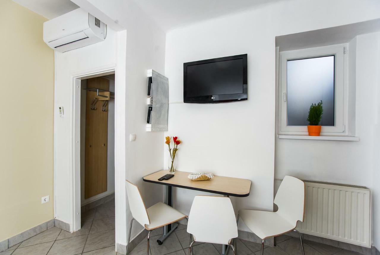 Roze Apartment Zagreb Exterior foto